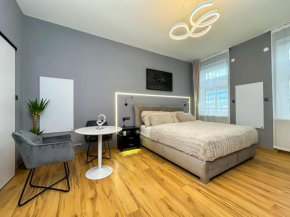 Wohnung direkt bei Schönbrunn! Vienna